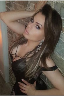 TS barbie Latina