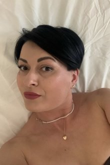 Sara MILF