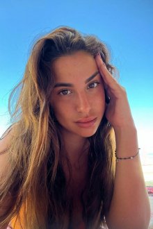 Noa - Escort girl Geneva