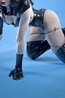 Dominatrix Viona Panthere