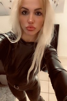 Helene Hot