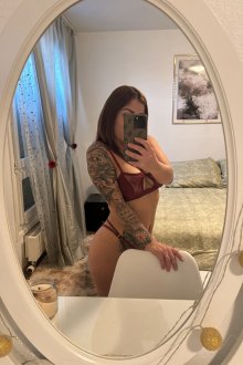 Lina Jones