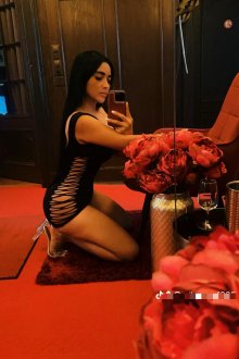 Mia
