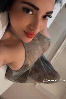 Mia