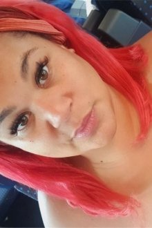 LILY GROS SEINS Sierre