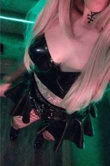 Domina Kinky Witchy