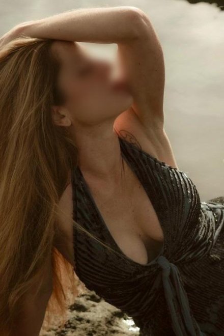 Lea - Escort girl Schlieren