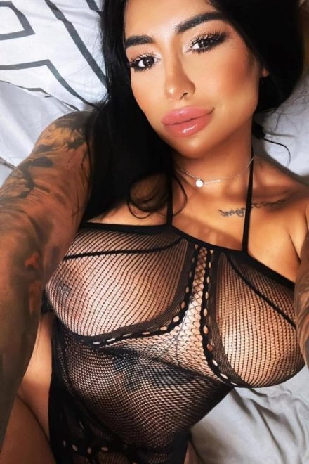 Georgina - Escort Roche