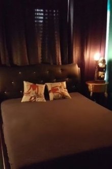 Salon Geneva Girls VI