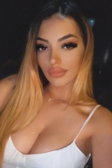 Leticia TEEN