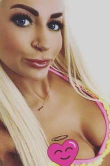 Julie Hunter - Escort girl Berne